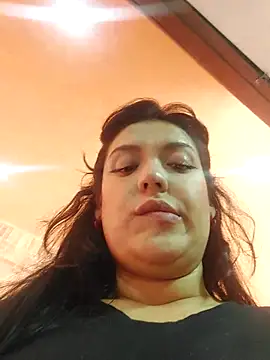 Sophie-hatter online show from February 2025 01:58:01 PM