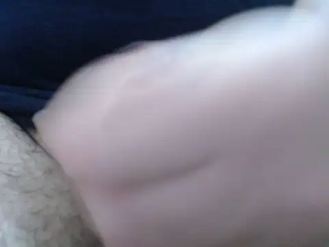 jcarlitos2011 online show from November 2025 04:21:01 AM