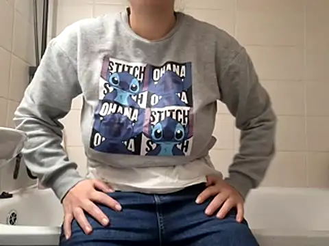 czruz online show from November 2025 07:51:02 PM