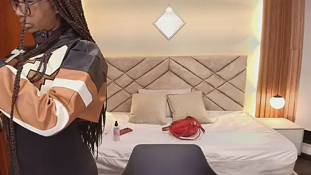 Raquel jones online show from March 2026 11:54:01 AM