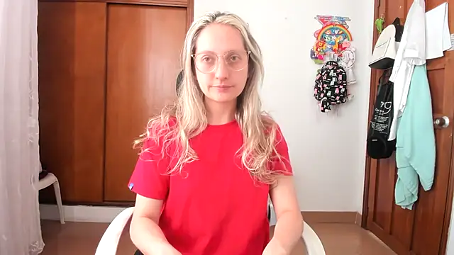 Adele johnsonn1 online show from November 2025 03:27:01 PM