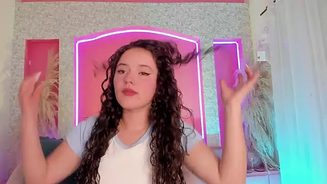 Aurora aaa online show from January 2025 07:46:01 PM