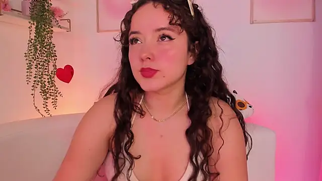 Aurora aaa online show from March 2025 10:54:01 PM