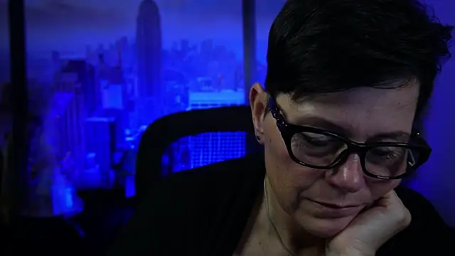 ninarandmann online show from November 2025 06:12:01 PM