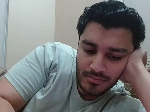 robintoit online show from November 2025 03:08:02 AM