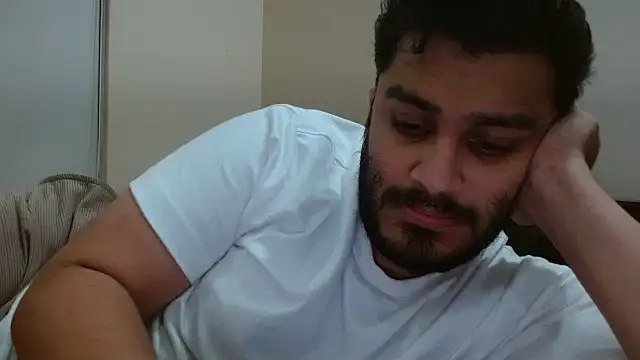 robintoit online show from April 2026 06:12:02 PM