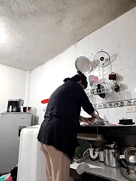 Natasha milf   online show from November 2025 02:57:02 AM