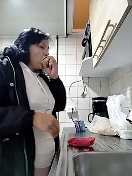 Natasha milf   online show from April 2026 12:43:01 PM