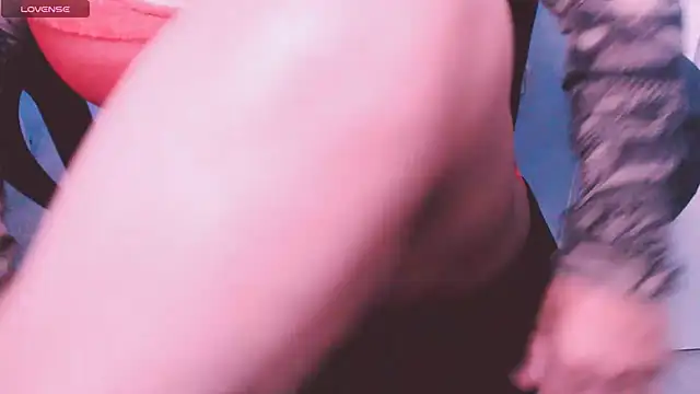 Snapshot of foxypam chatting on October 2025 01:14:01 AM foxypam online show from October 2025 01:14:01 AM