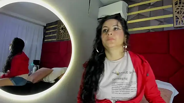 hanny milf online show from February 2025 11:52:01 AM