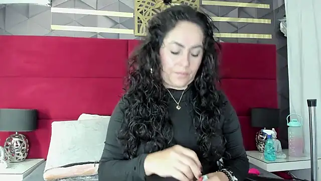 hanny milf online show from January 2026 03:12:02 AM