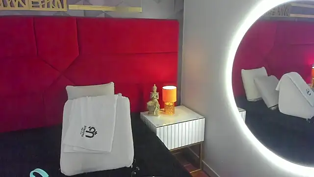 Snapshot of hanny_milf chatting on April 2026 11:58:02 AM hanny milf online show from April 2026 11:58:02 AM