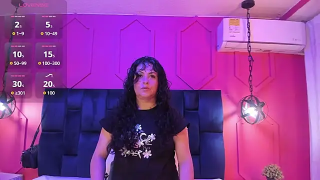 Snapshot of hanny_milf chatting on June 2026 12:20:01 PM hanny milf online show from June 2026 12:20:01 PM