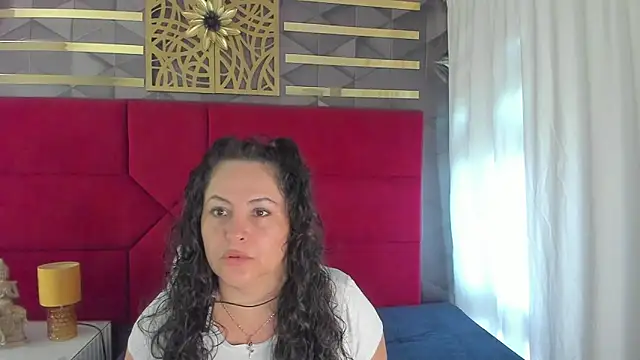 Snapshot of hanny_milf chatting on June 2026 11:48:02 AM hanny milf online show from June 2026 11:48:02 AM