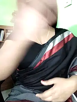 Snapshot of Idhika_Paul chatting on November 2025 06:54:01 PM Idhika Paul online show from November 2025 06:54:01 PM