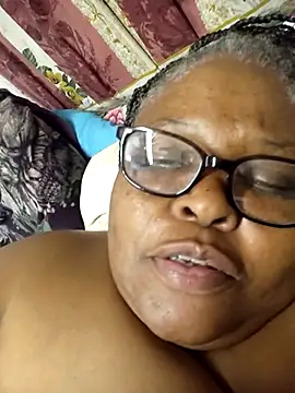 Snapshot of HOTSUGARX5 chatting on December 2024 12:07:02 AM HOTSUGARX5 online show from December 2024 12:07:02 AM