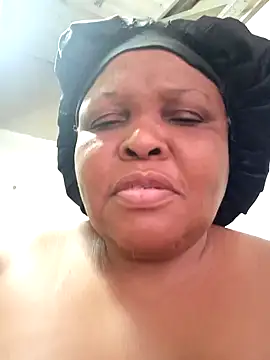 Snapshot of HOTSUGARX5 chatting on January 2025 08:06:01 AM HOTSUGARX5 online show from January 2025 08:06:01 AM