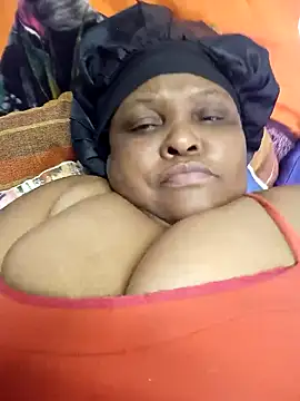 Snapshot of HOTSUGARX5 chatting on January 2025 12:45:02 PM HOTSUGARX5 online show from January 2025 12:45:02 PM