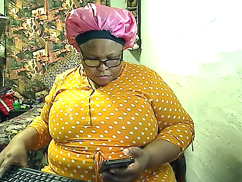 Snapshot of HOTSUGARX5 chatting on November 2025 02:50:01 PM HOTSUGARX5 online show from November 2025 02:50:01 PM