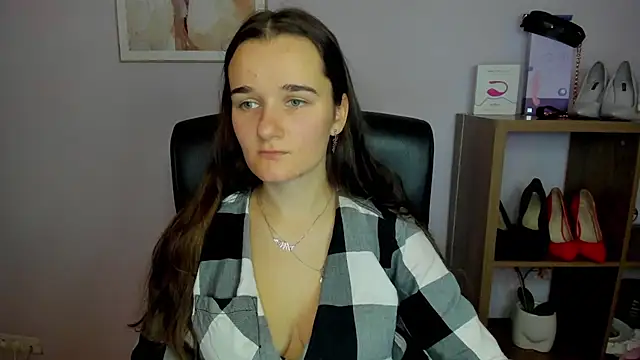 KateDelight online show from October 2025 06:44:01 AM