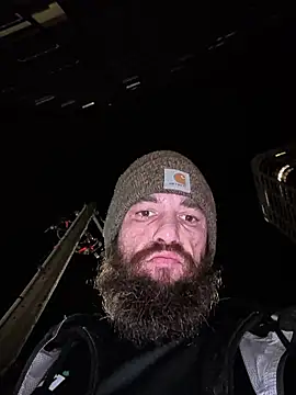 Armyexhibitionistvet online show from October 2025 04:36:01 AM