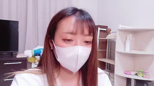 Snapshot of ayu_yu_xo chatting on May 2026 09:27:02 AM ayu yu xo online show from May 2026 09:27:02 AM