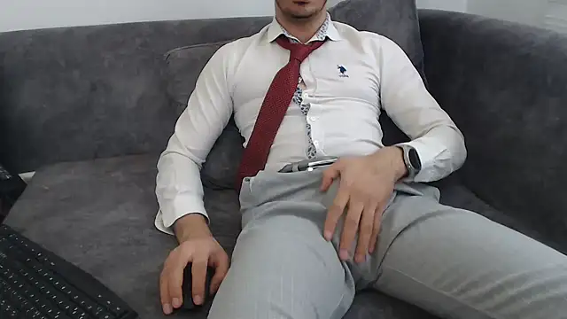 Naughtb0y online show from April 2026 10:49:02 AM