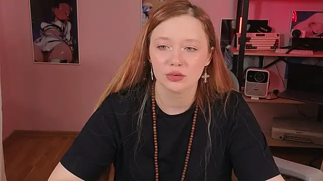 Snapshot of carolina_elf chatting on February 2026 05:06:02 AM carolina elf online show from February 2026 05:06:02 AM