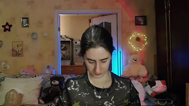 Snapshot of INELIKA chatting on September 2025 09:15:01 PM INELIKA online show from September 2025 09:15:01 PM