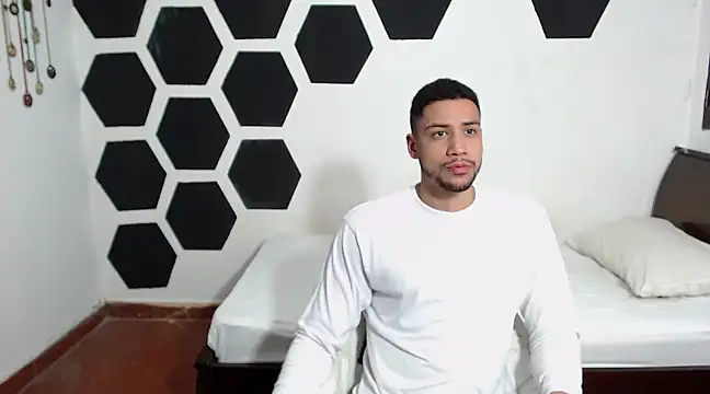 Jhors  Collens online show from February 2025 04:48:02 AM