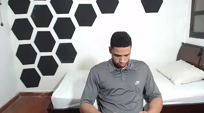 Jhors  Collens online show from February 2025 07:50:01 AM