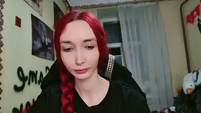 Snapshot of Roxy_Silver chatting on July 2026 08:46:01 PM Roxy Silver online show from July 2026 08:46:01 PM
