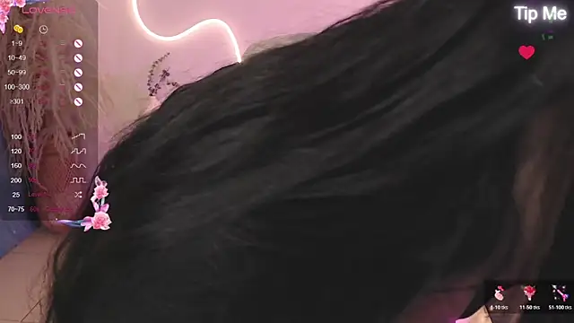 ViolettaHotLatin  online show from April 2026 12:41:02 PM