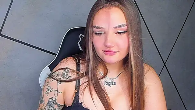 Snapshot of little_m0use chatting on October 2025 12:50:01 PM little m0use online show from October 2025 12:50:01 PM