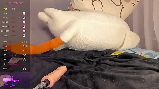 Snapshot of NeilRogers chatting on February 2025 02:09:02 AM NeilRogers online show from February 2025 02:09:02 AM