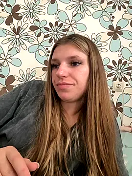 adel secret online show from September 2025 11:32:02 AM