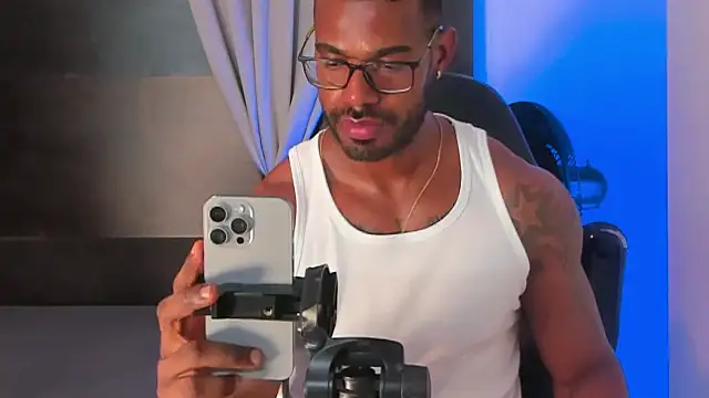 Ganiimedes online show from October 2025 01:14:02 AM