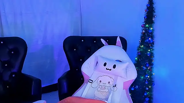 Snapshot of Samanta_cutee chatting on January 2025 12:13:02 PM Samanta cutee online show from January 2025 12:13:02 PM