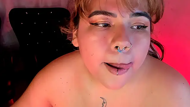 Snapshot of Samanta_cutee chatting on January 2025 11:11:01 PM Samanta cutee online show from January 2025 11:11:01 PM