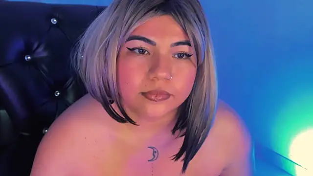 Snapshot of Samanta_cutee chatting on January 2025 01:23:02 PM Samanta cutee online show from January 2025 01:23:02 PM