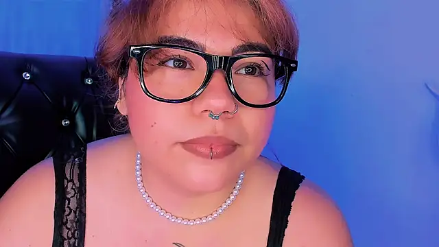 Snapshot of Samanta_cutee chatting on February 2025 08:34:02 PM Samanta cutee online show from February 2025 08:34:02 PM