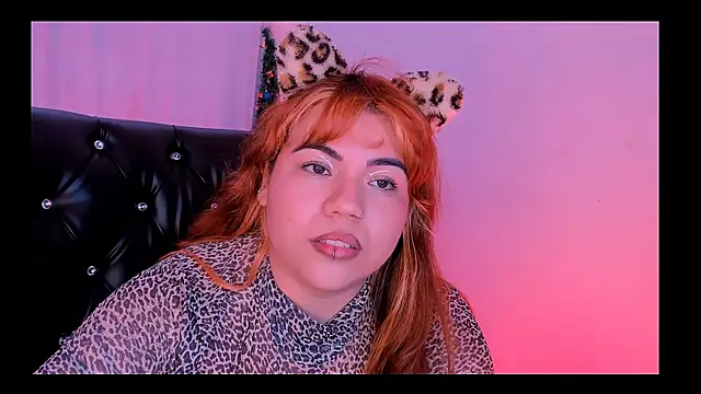 Snapshot of Samanta_cutee chatting on March 2025 02:32:02 PM Samanta cutee online show from March 2025 02:32:02 PM