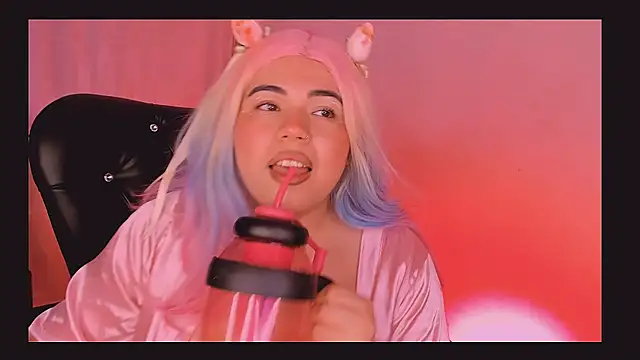 Snapshot of Samanta_cutee chatting on March 2025 12:37:01 PM Samanta cutee online show from March 2025 12:37:01 PM