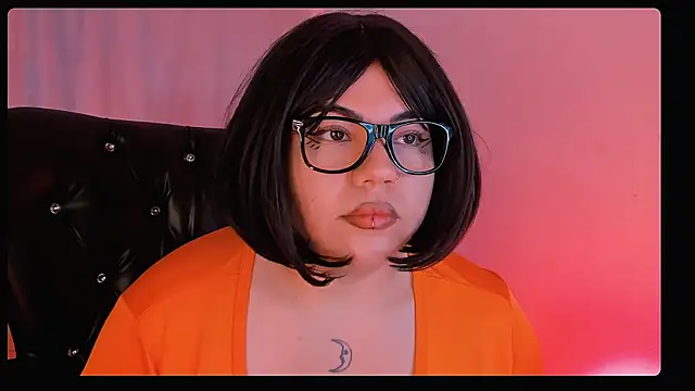 Snapshot of Samanta_cutee chatting on March 2025 12:17:01 PM Samanta cutee online show from March 2025 12:17:01 PM