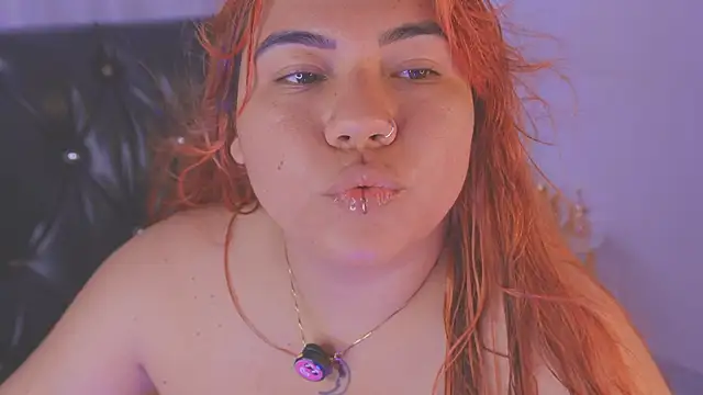 Snapshot of Samanta_cutee chatting on September 2025 01:35:02 PM Samanta cutee online show from September 2025 01:35:02 PM