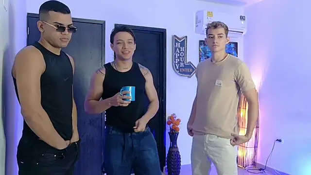 Boysgang sex online show from November 2025 11:42:01 AM