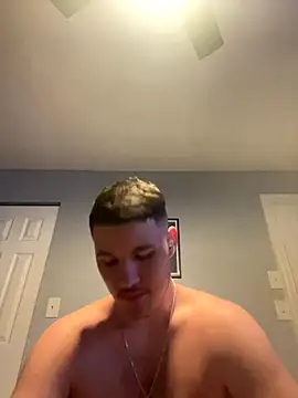 Snapshot of Shaded24 chatting on November 2025 06:08:01 AM Shaded24 online show from November 2025 06:08:01 AM