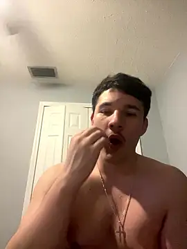 Snapshot of Shaded24 chatting on January 2026 06:18:02 AM Shaded24 online show from January 2026 06:18:02 AM