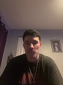 Snapshot of Shaded24 chatting on February 2026 06:36:02 AM Shaded24 online show from February 2026 06:36:02 AM