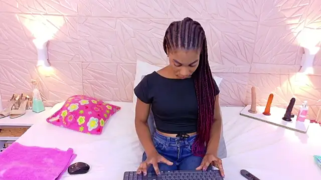 Amarantha love69 online show from September 2025 02:41:01 PM